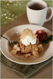 Apple Crispy Crumble Squares - Get the recipe at www.beverleynoseworthy.ca